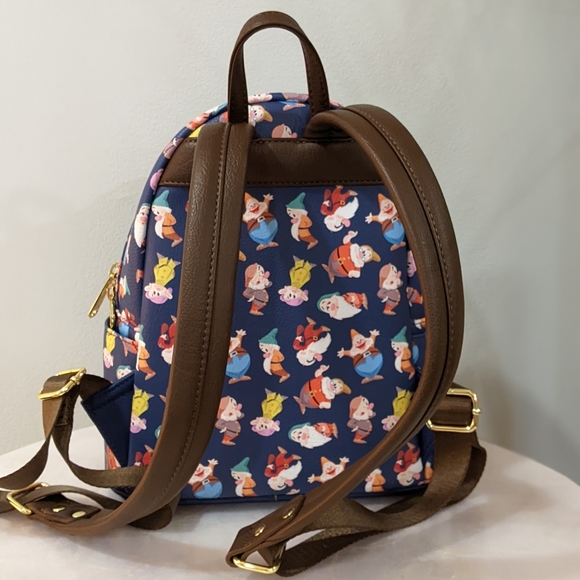 Loungefly Disney Snow White and the Seven Dwarfs AOP Mini Backpack - Exclusive - Picture 3 of 7